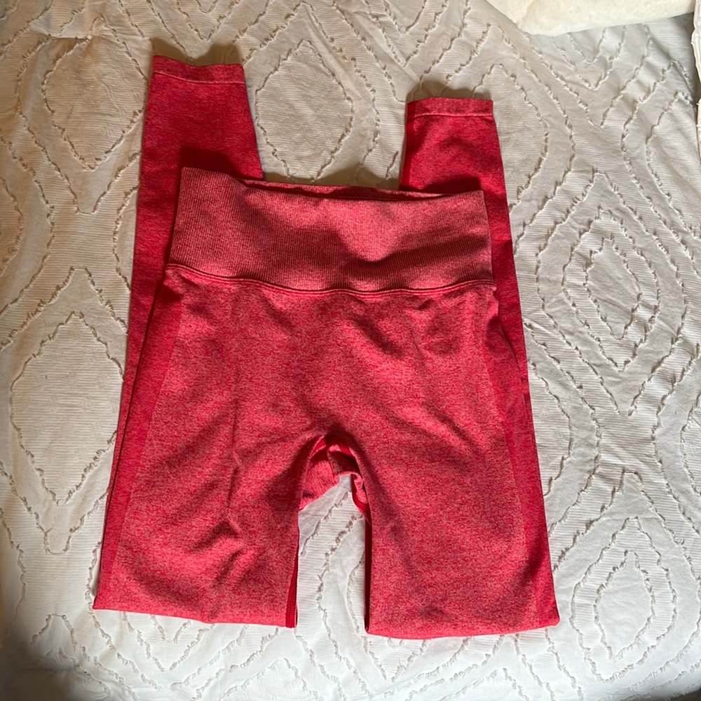 PINK  Victoria’s Secret active seamless leggings XS Hot pink